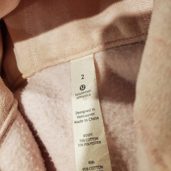 Baby pink lululemon scuba zipup hoody - Picture 2 of 3